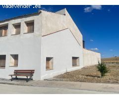 Se vende casa en Bernuy de Coca