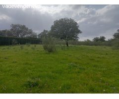 ???? ¡Magnífica parcela urbana en la Urb. Sierra Norte – Castilblanco de los Arroyos! ????