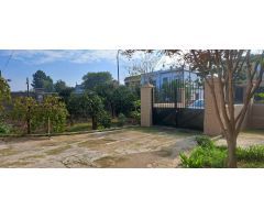 CHALET INDEPENDIENTE EN LA LOCALIDAD DE BRENES, SEVILLA.