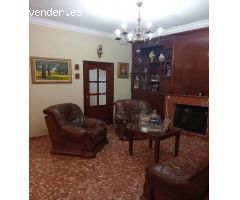 VIVIENDA DE DOS PLANTAS CON MAGNIFICAS CALIDADES EN LA LOCALIDAD DE ALCALÁ DEL RÍO, SEVILLA.
