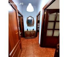 ¡Oportunidad en Guillena! Casa de 2 Plantas con Gran Potencial ?