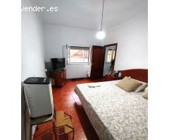 ¡Oportunidad en Guillena! Casa de 2 Plantas con Gran Potencial ?