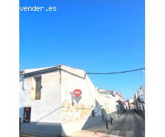 ???? ¡Oportunidad Única en Alcolea del Río! Vivienda Esquinera a Precio Increíble ????