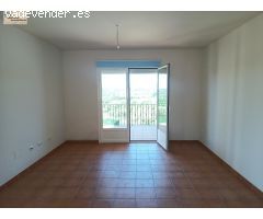 Chalet a estrenar, con parcela.
