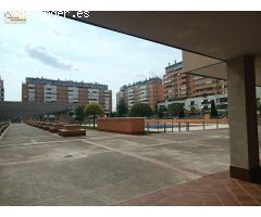 Ático dúplex en urbanización con piscina. ¡Subasta al alza hasta el 11 de junio!