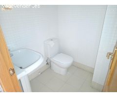 Ático dúplex en urbanización con piscina. ¡Subasta al alza hasta el 11 de junio!