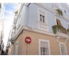 Edificio en Venta en Cádiz, Cádiz