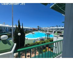 Duplex en Maspalomas ofreciendo vistas a la piscina