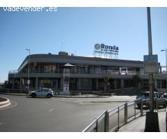 Local comercial en el centro comercial Ronda