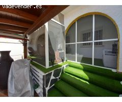 Bungalow con encanto en Gran Alacant – Sótano espectacular y urbanización con piscina