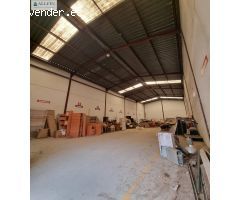 Nave en venta en El Portal