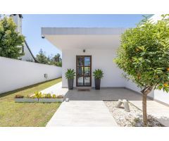 Chalet en Venta en Los Barrios, Cádiz