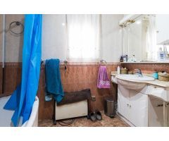 Chalet con piscina y gran parcela en plena huerta de La Albatalía (Murcia)