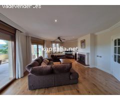 Chalet en venta en Ontinyent, a solo 200 metros del casco urbano
