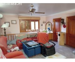 CHALET A LA VENTA EN BENILLUP, CON MAGNIFICAS VISTAS
