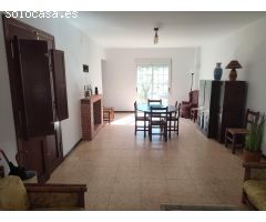 CASA DE CAMPO A LA VENTA EN GUADASSEQUIES, UBICADA EN ZONA TRANQUILA