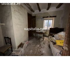 CASA CON TERRAZA EN ONTINYENT