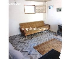 CASA CON TERRENO Y ALMACEN A LA VENTA EN ONTINYENT, UBICADA EN LA ZONA DE MORERA.