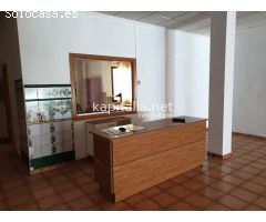 LOCAL COMERCIAL EN VIA PRINCIPAL DE ONTINYENT