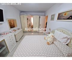 Gran piso a la venta con excelente patio en Ontinyent zona San José.