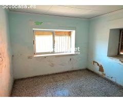 CASA PARA REFORMAR A LA VENTA EN L´ALCUDIA DE CRESPINS.