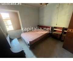 Casa a la venta en Aielo de Malferit.