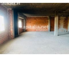Local comercial en Albaida.