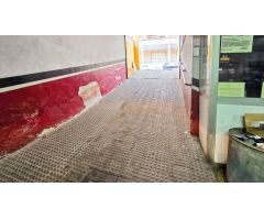 En venta local comercial con inquilino en Son Rapinya