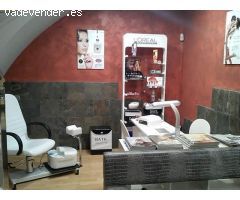 TRASPASO SALÓN PELUQUERIA EN PLENO RENDIMIENTO