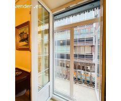 Amplia vivienda en la zona del Centro de Alicante. Alquiler temporal.