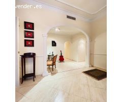 Amplia vivienda en la zona del Centro de Alicante. Alquiler temporal.