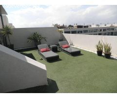 Estupendo ático-dúplex en el Golf.