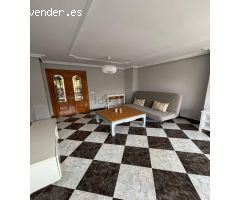 Amplia vivienda en la zona de San Blas.