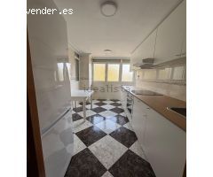 Amplia vivienda en la zona de San Blas.