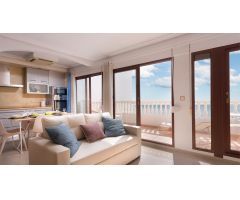 PRECIOSO PISO EN PRIMERA LÍNEA DE LA PLAYA DEL CAMPELLO.