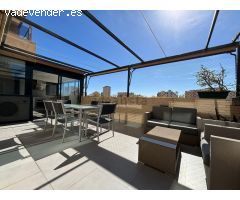 Bonita vivienda en urbanización zona Cabo de las Huertas.
