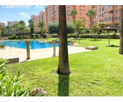 Bonita vivienda en urbanización zona San Juan Playa.