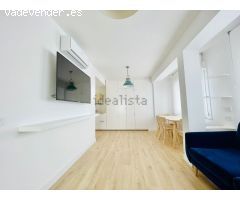 Fantástica vivienda en última planta en la zona del Centro Tradicional.