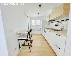Fantástica vivienda en última planta en la zona del Centro Tradicional.