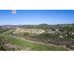 Apartamento en venta de 2 dormitorios con terraza en La Alcaidesa