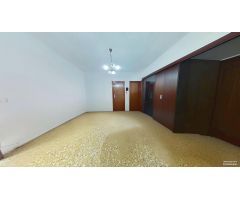Piso en Venta en Madrid de las Caderechas, Madrid