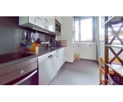 SERVICHECK ALQUILA FANTASTICO PISO EN URBANIZACION CON PISCINA!!!