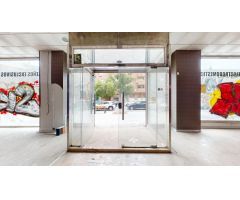 Local comercial en Alquiler en Madrid de las Caderechas, Madrid