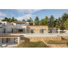 Villa de lujo de estilo ibicenco con bonitas vistas al mar