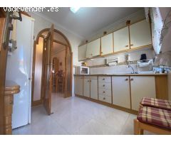 Bungalow en venta con piscina comunitaria y vistas excepcionales.