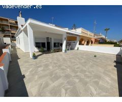 Chalet a la venta en la playa de Miramar