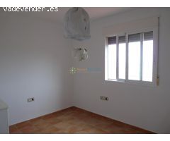 Chalet de venta en Oliva