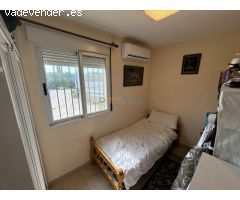 Chalet en venta en Playa de Oliva