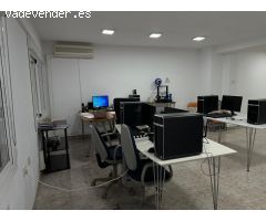 COCASION!! VENTA DE OFICINA EN PERFECTO ESTADO EN EL CENTRO DE ALMERIA