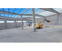NAVE INDUSTRIAL EN ALQUILER DE 1.720 m2 EN EL POLÍGONO EL PLA DE ONTINYENT.